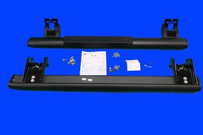 Mopar Black Aluminum, Cab Length Tubular Side Steps For Regular Ca 82213269AC