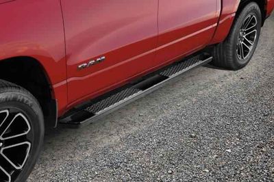 Mopar Cab Length Running Boards,Quad Cab,Gloss Black 82215510AB