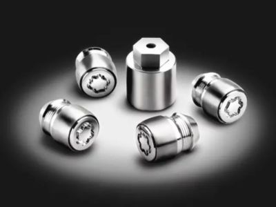 82212567AA Mopar Wheel Locks Product Photo 1 of 1