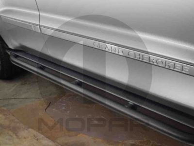 Mopar Door Sill Guards 82209069