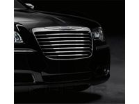 Chrysler 300 Grille and Appliques - 82212555