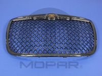 Chrysler 300 Grille and Appliques - 82212249