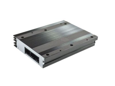 Mopar 68267299AB Amplifier