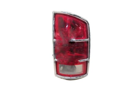 2005 Dodge Ram 2500 Tail Light - 2AME77348A