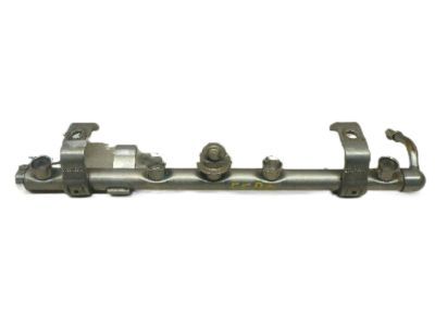 2005 Dodge Neon Fuel Rail - 5135911AA